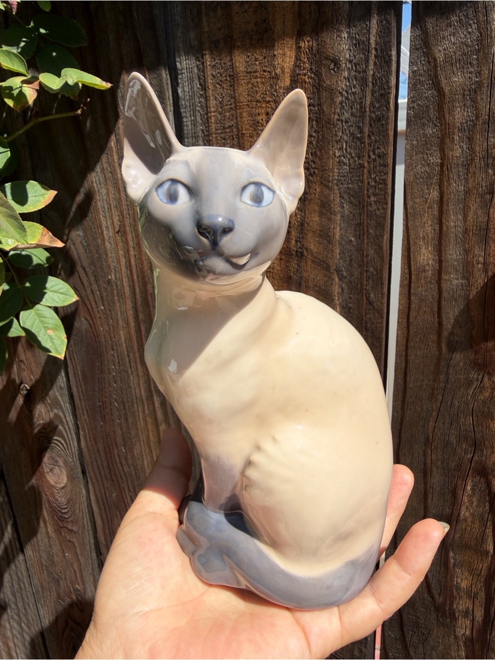 VTG ROYAL COPENHAGEN PORCELAIN FIGURINE SIAMESE CAT #3281 RARE.